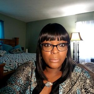 Meet your Posher, Janice